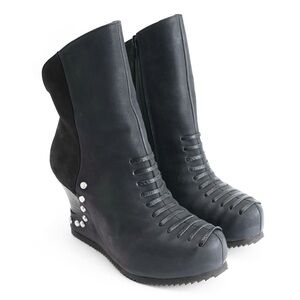 John Fluevog CONQUER MALEIKA STUDDED WEDGE ANKLE BOOTS black size 11